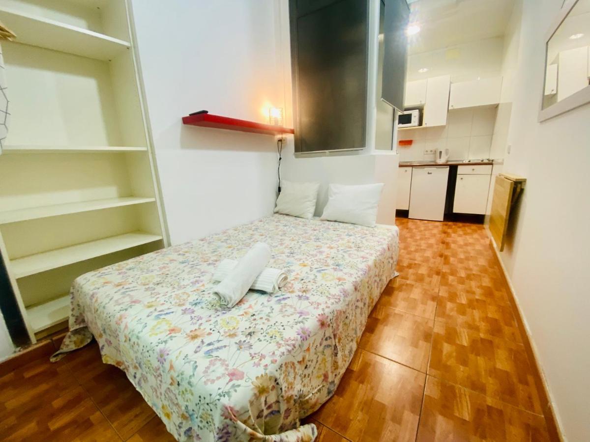 01 Apartamento 2 ,3 Apartment Барселона Екстериор снимка